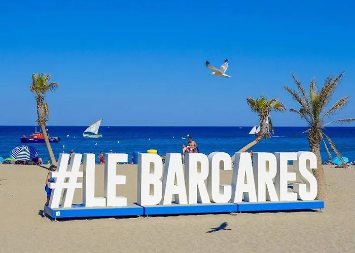 Hébergement de vacances Maison De Bord De *